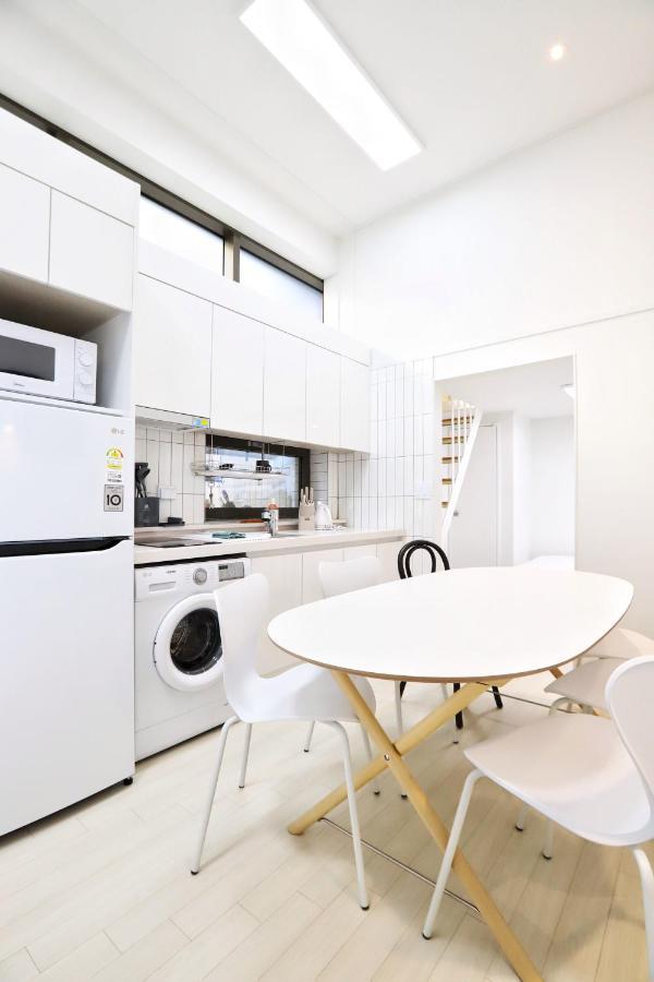 Apartment J Garden Myeongdong Station سيول المظهر الخارجي الصورة