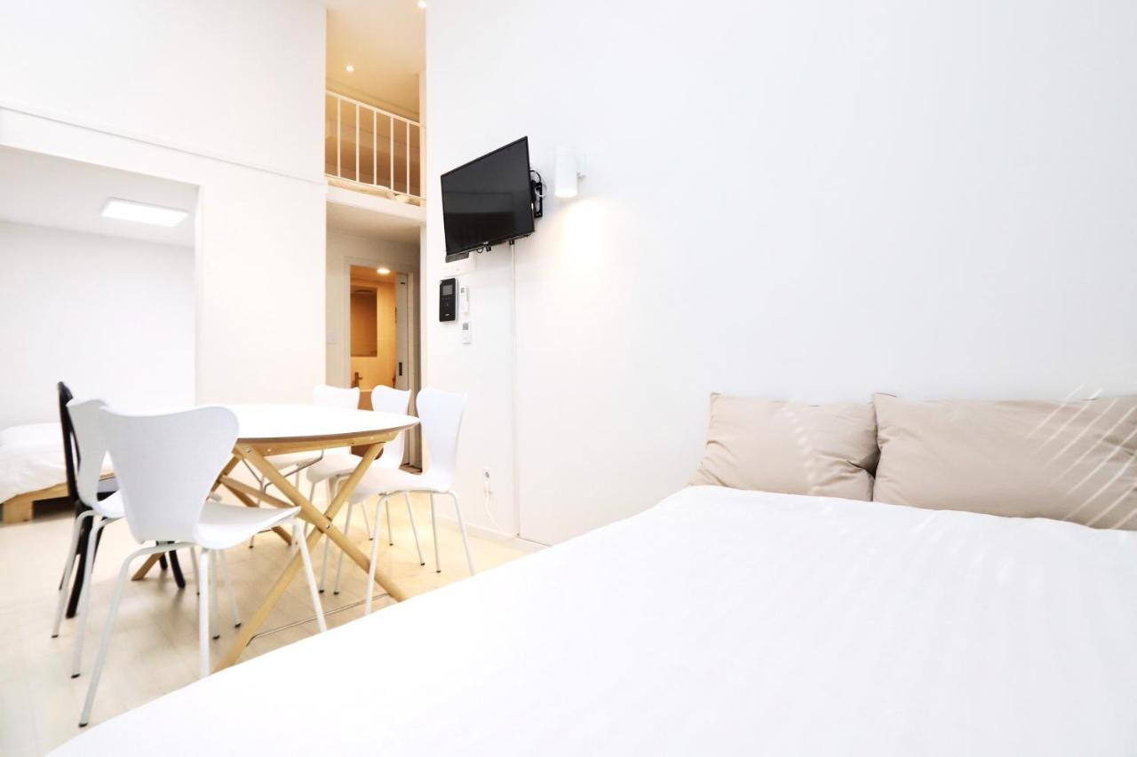 Apartment J Garden Myeongdong Station سيول المظهر الخارجي الصورة