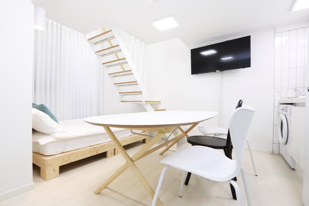 Apartment J Garden Myeongdong Station سيول المظهر الخارجي الصورة