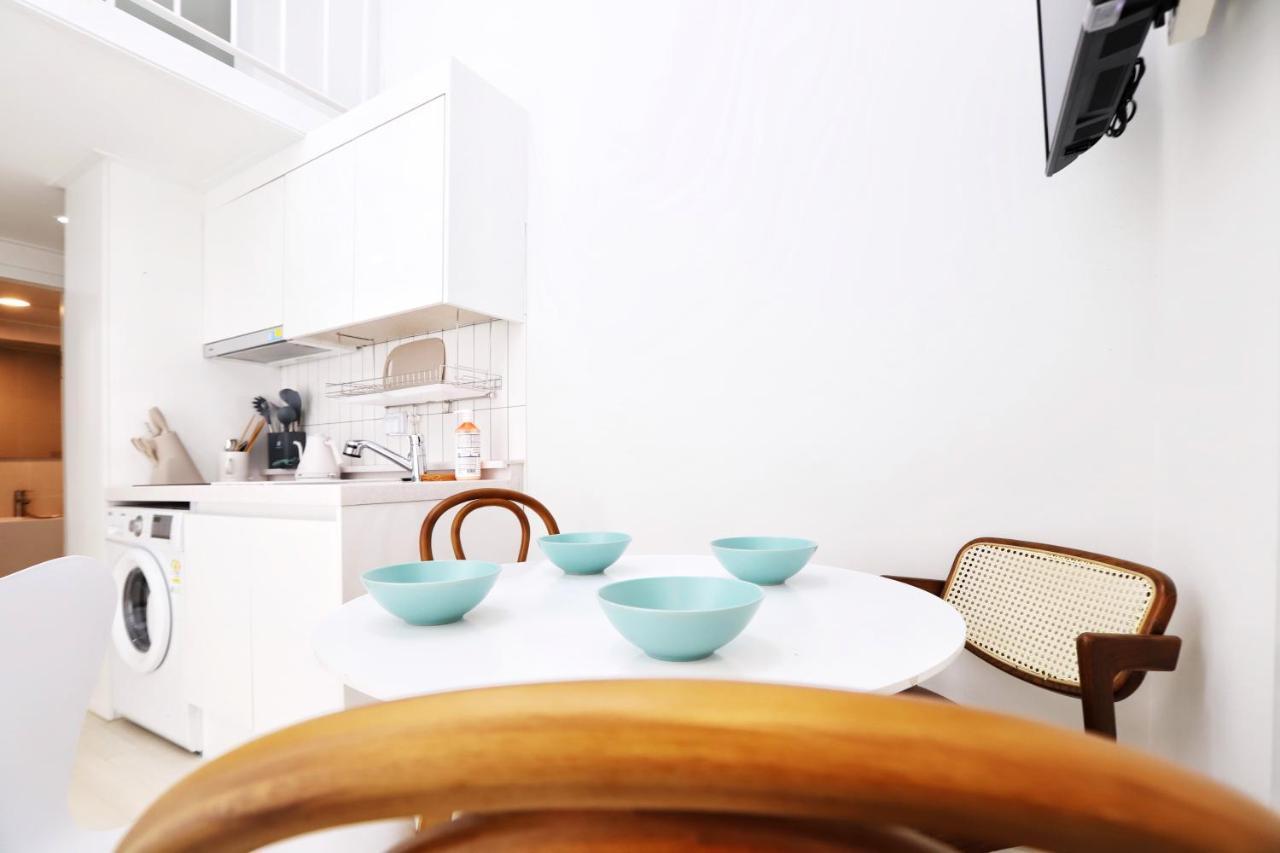 Apartment J Garden Myeongdong Station سيول المظهر الخارجي الصورة
